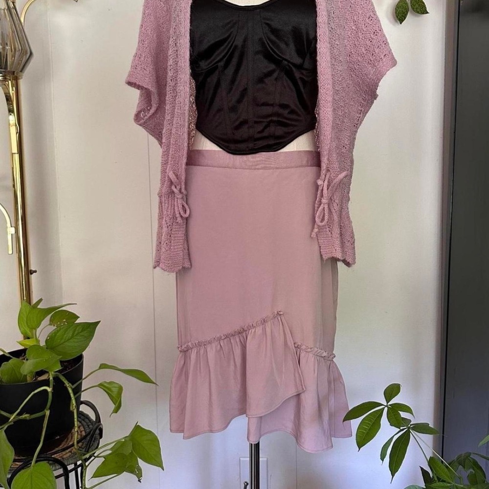 Banana Republic Mauve Pink Ruffled Mini Skirt Asymmetrical Hem 833152-00 Size 6